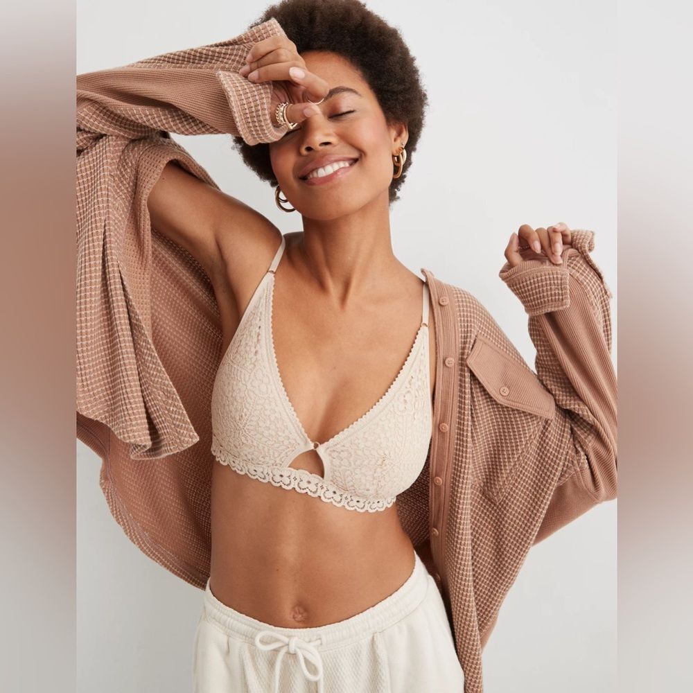 Aerie Show Off Cozy Lace Padded Bralette